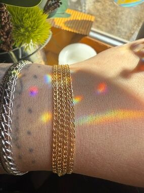 10k Real Solid Gold Cuban Link Necklace 22 inches